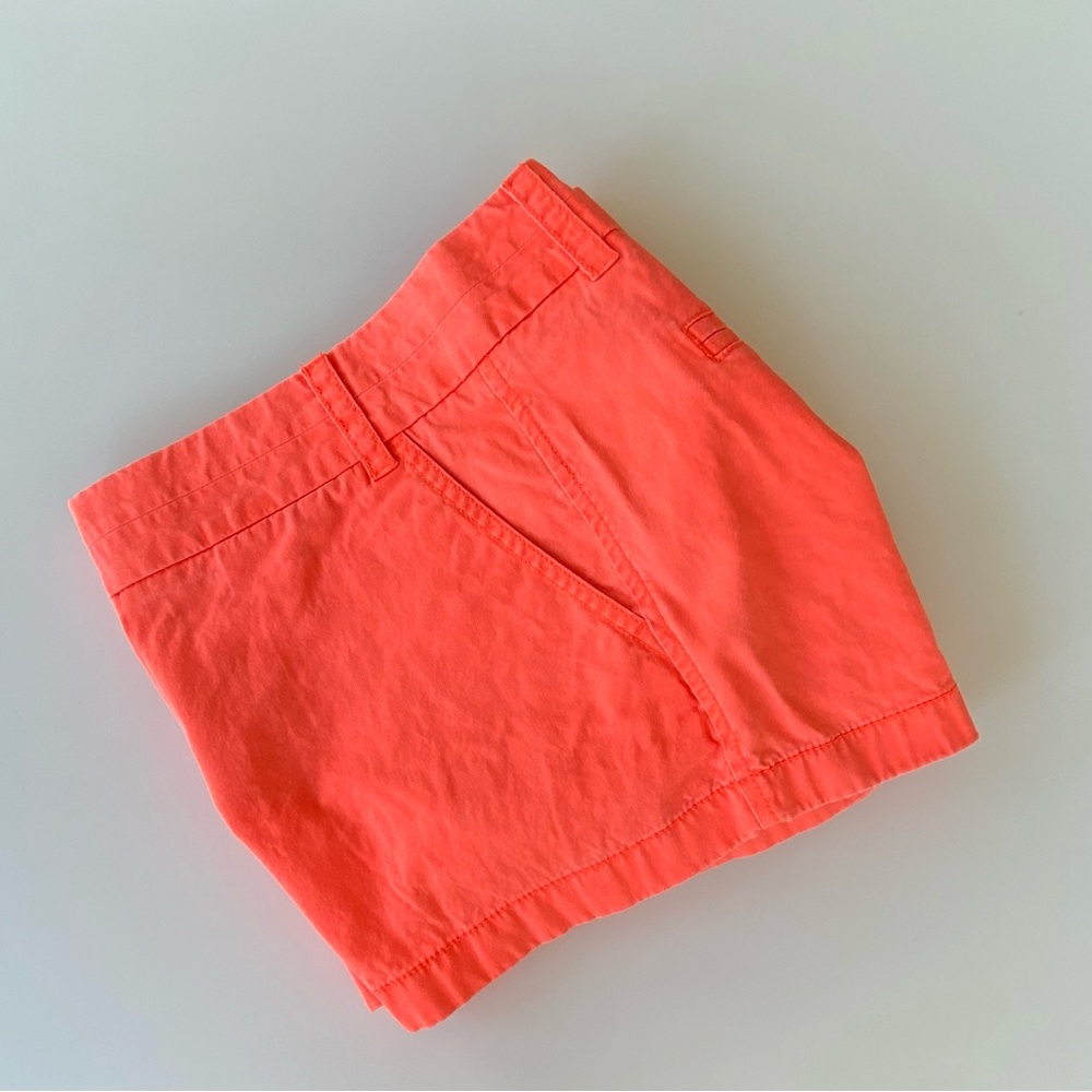 J. Crew Mid-Rise Broken-In Chino Shorts, Cotton Chino Shorts, Bright Orange Sz 2 - Picture 6 of 6